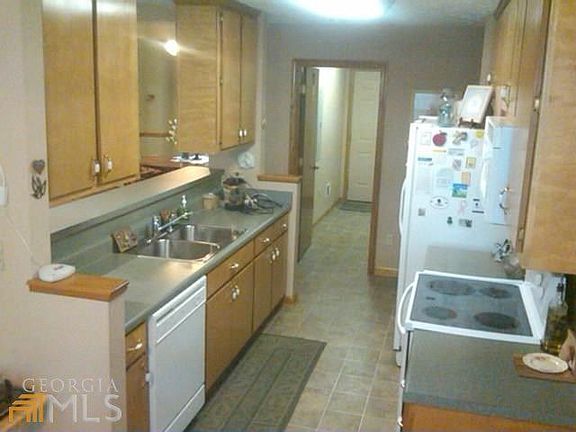 3rd image of 760 Brushy Creek Cir
