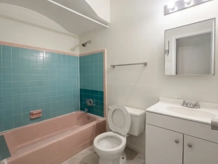 4925 Caserta St — Photo 5