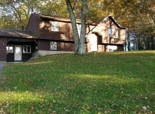 6 Hillcrest Cir, Oxford, MA 01540