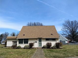 1101 Highland Ave, Cuyahoga Falls, OH
