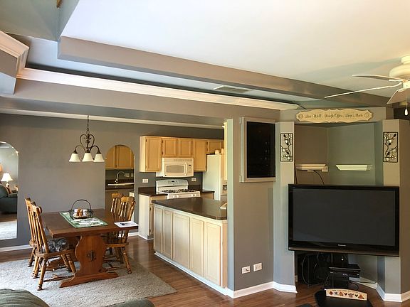 5th image of 1227 Summersweet Ln