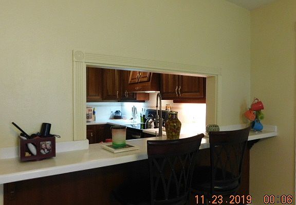 4th image of 720 SW Sweetbreeze Dr