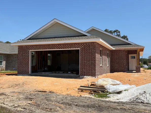 97 Homestead St, Niceville, FL 32578