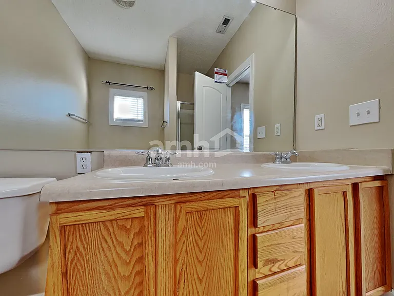9675 Lomax Dr — Photo 12