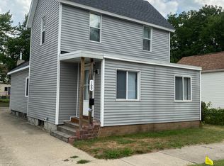 169 E 16th St, Holland, MI 49423