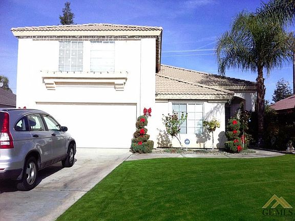2nd image of 10210 Crandon Park Dr