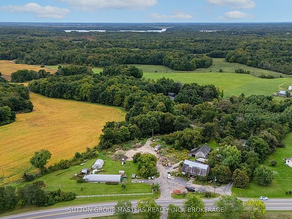 3rd image of 3227 County Road 32 Rd