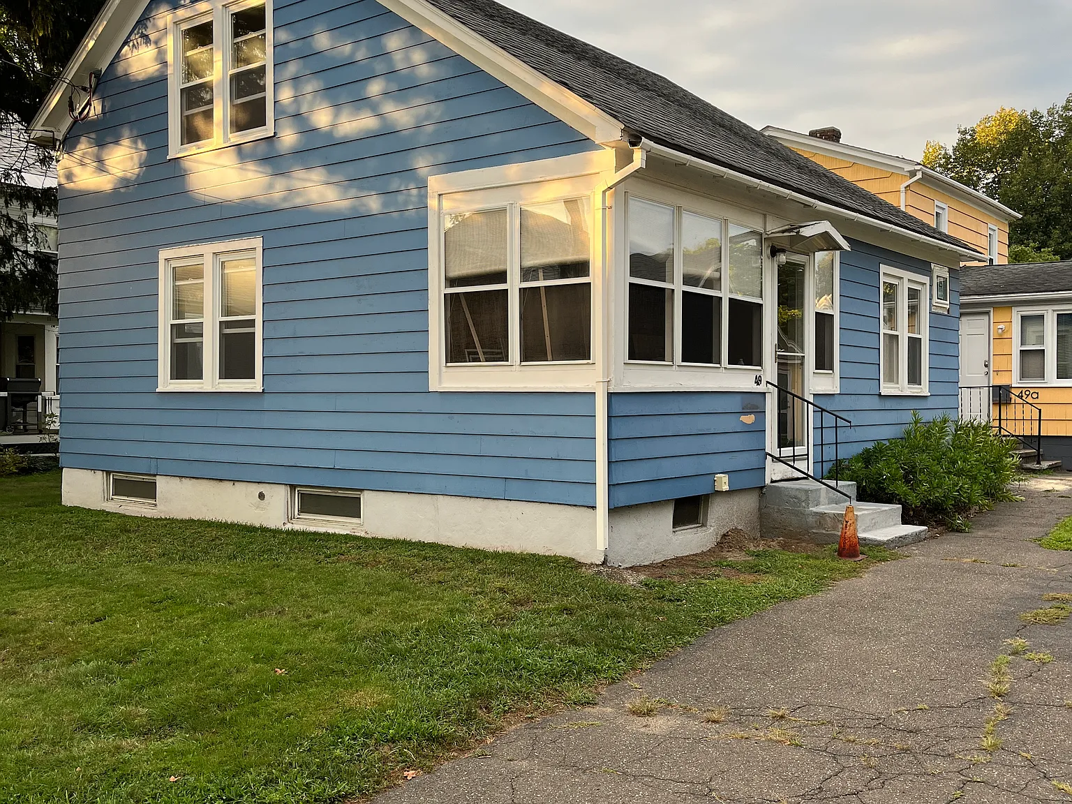 2 bed, 1239 sqft, $2,100 — Photo 1