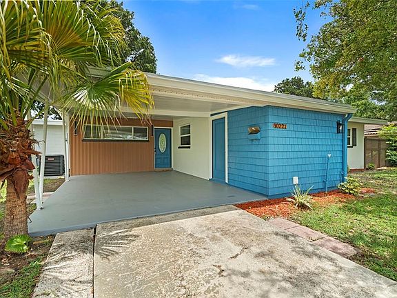 2nd image of 10221 N FLEETWOOD DRIVE