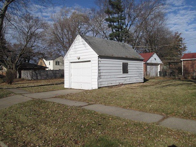 2nd image of 1819 26th St