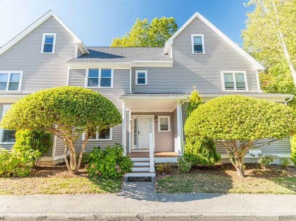 12 Maple Ridge Dr #12, Burlington, MA 01803