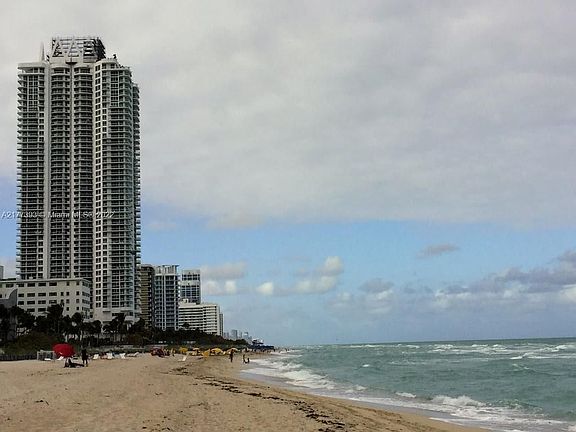 5th image of 6365 SW Collins Ave #3407