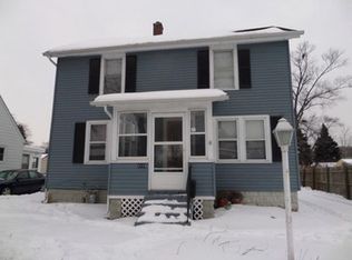 1113 Prairie St, Aurora, IL 60506