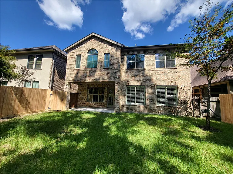 8811 Van Allen Dr — Photo 28
