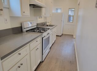 2424 Raymond Ave #2426, Los Angeles, CA 90007