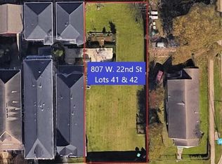 807 W 22nd St, Houston, TX 77008