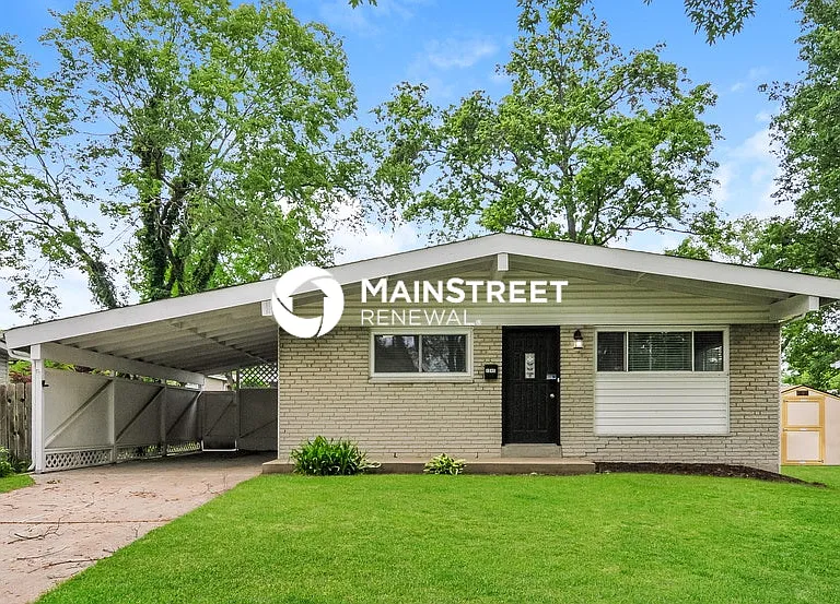 1545 Swan Dr — Photo 1