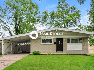 1545 Swan Dr, Florissant, MO