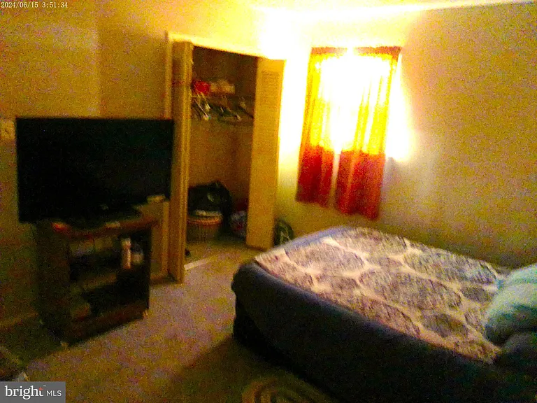 453 Bayberry St — Photo 9