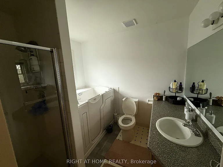 2800 Courtice Rd #103 — Photo 17