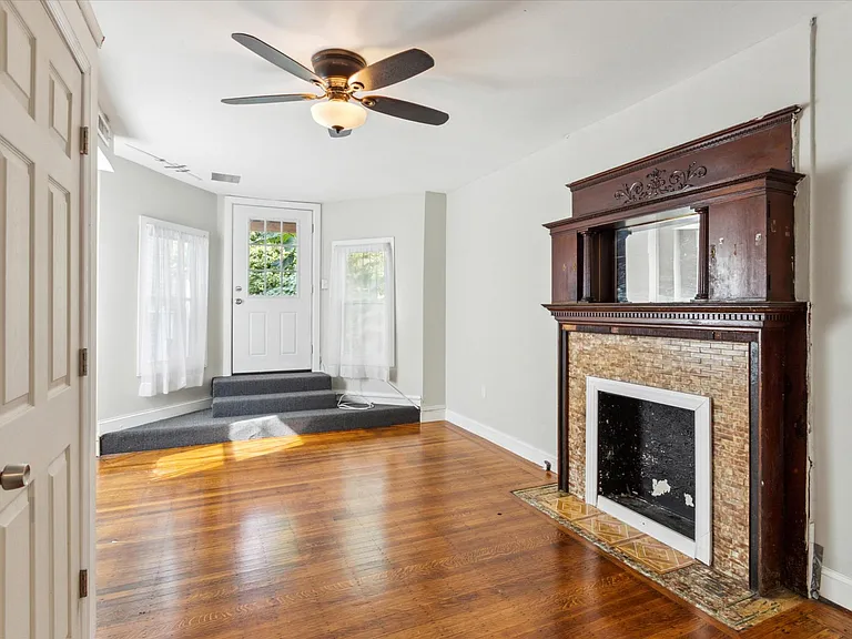 3813 Baring St #2 — Photo 4