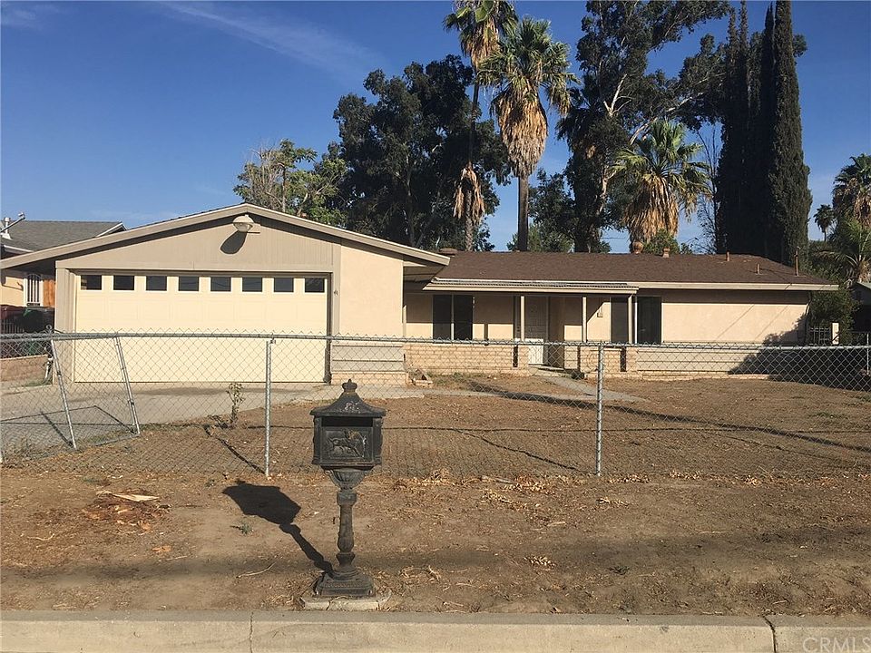 1st image of 13950 Walnut Ct