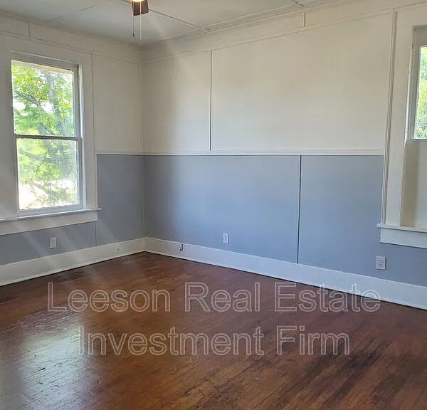 310 1/2 Kings Hwy — Photo 19