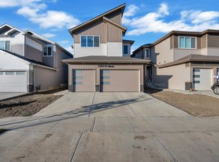 6502 42nd Ave, Beaumont, AB T4X 1L8