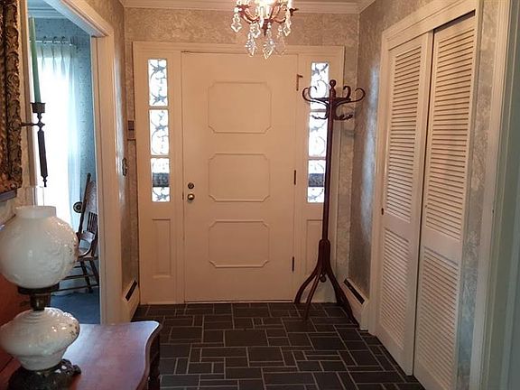 5th image of 3235 Wayside Ln
