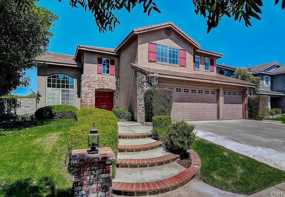 1st image of 3053 Bavaria Dr