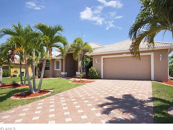 3rd image of 2106 SW 50th Ln