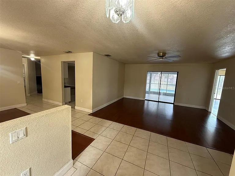 1001 S Wapello St — Photo 20