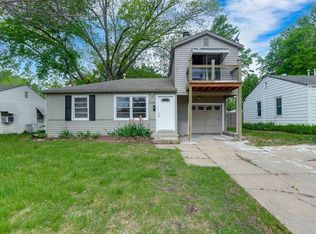 1151 S Waverly Rd, Wichita, KS 67218