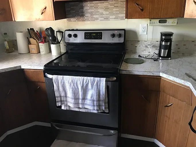 1 bed, 1.0 bath, $650 — Photo 4
