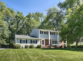 28 Wanda Ave, Wayne, NJ 07470