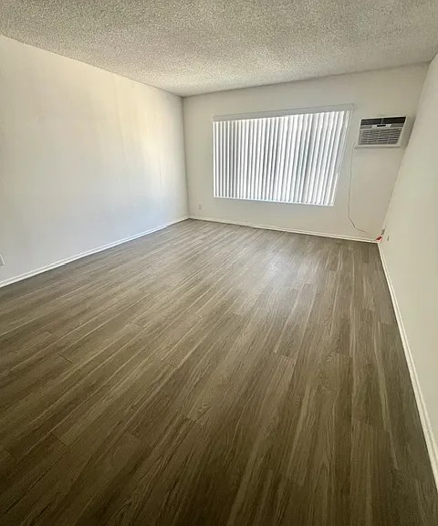 The Lennox — Photo 19