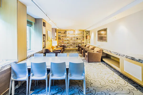 Sold by Compass | media 10