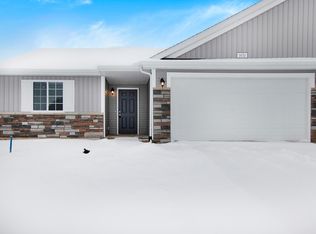 1053 State St, Fremont, MI 49412