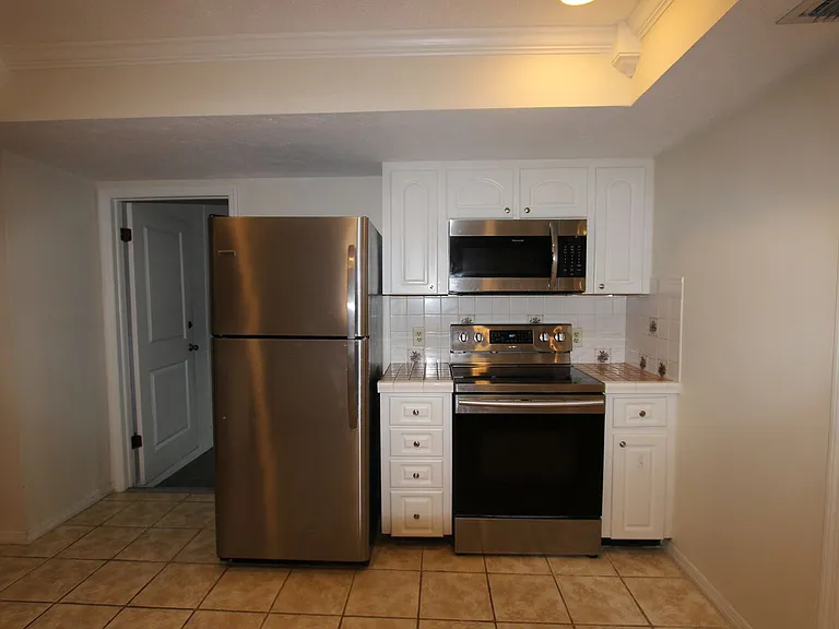 818 Druid Hills Rd — Photo 5