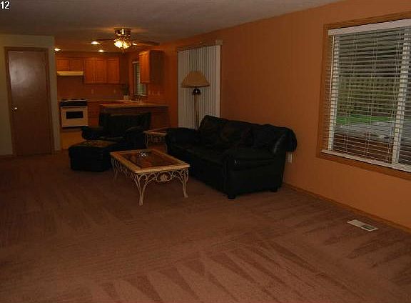 4th image of 7310 NE 56th Ct