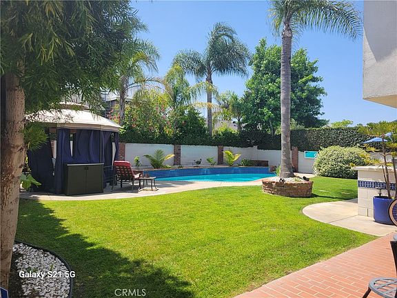 2nd image of 21171B Lochlea Ln