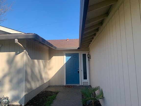 2nd image of 5440 Darkwoods Ct