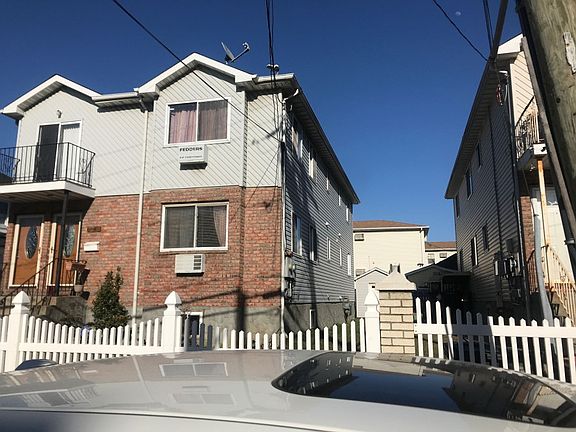 3rd image of 218 Beach 59 St
