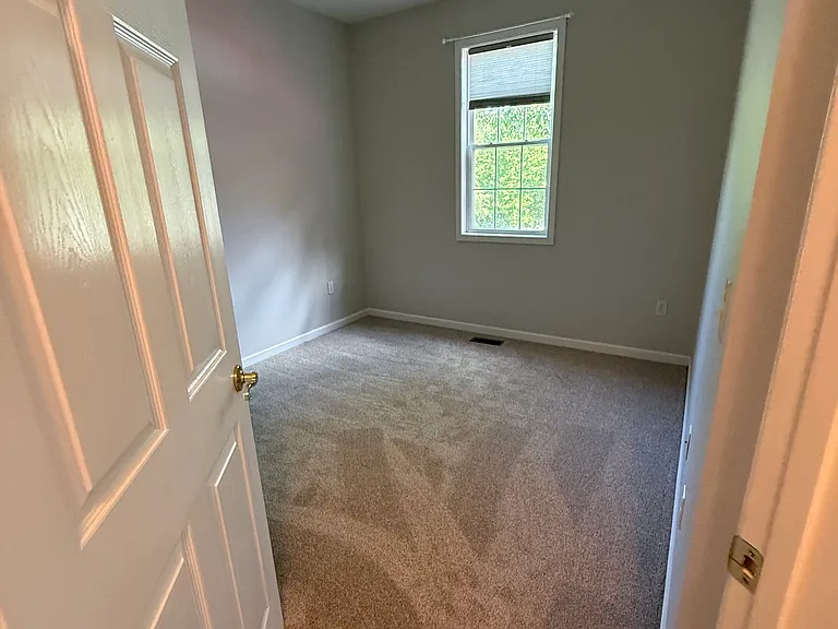 379 High Ridge Dr — Photo 9