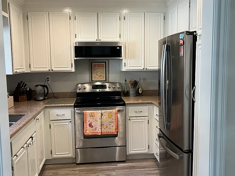 250 Forest Ridge Rd #44 — Photo 36