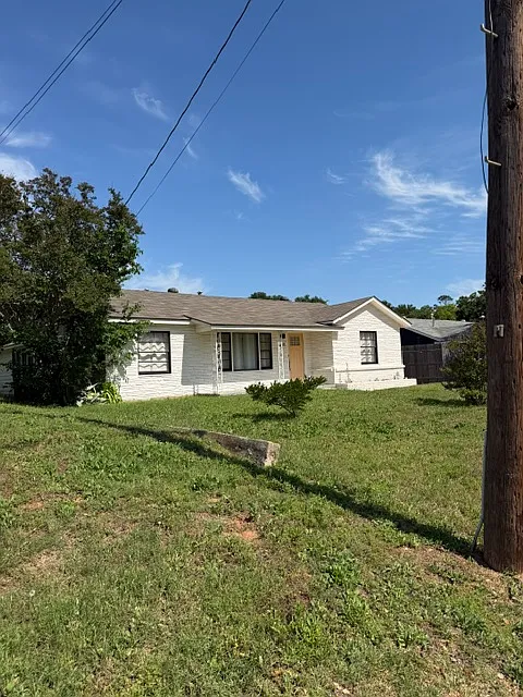 Building Photo - 209 Westfork Dr