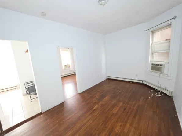 213 48th St Unit 2B, Union City, NJ 07087