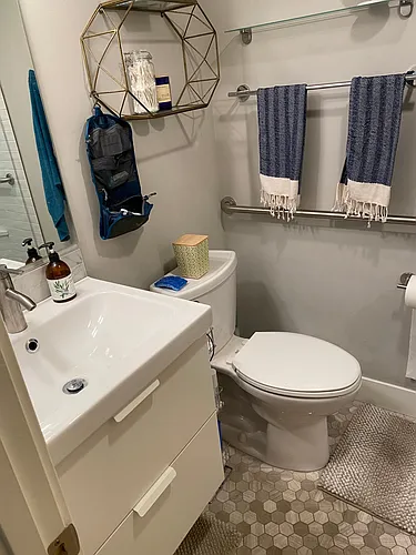 409 Delaware St #409 Photo 1