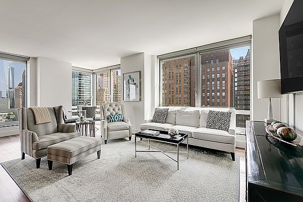 1st image of 30 West St APT 17B