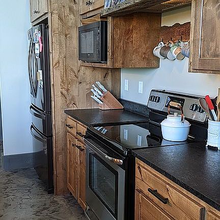 4th image of 510 Madison St #8731